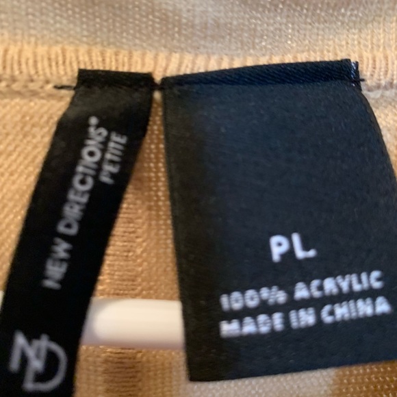 Tan Ruffle Sweater (Loose Fit) Petite Large - Picture 4 of 4